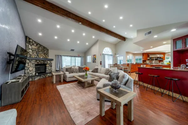 Ivital Wellness Gallery