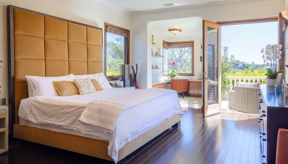 Passages Malibu Gallery